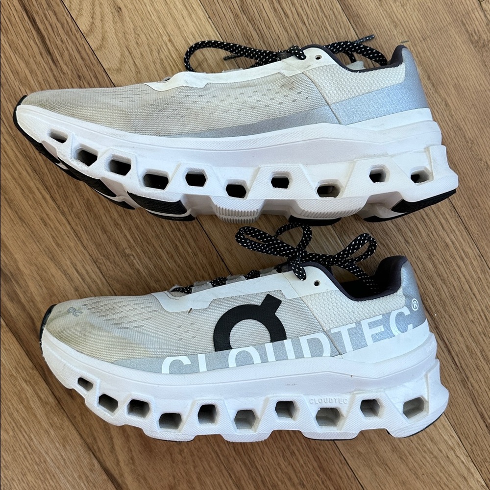 On Running Cloudmonster Cloudtec white sneakers/r… - image 11